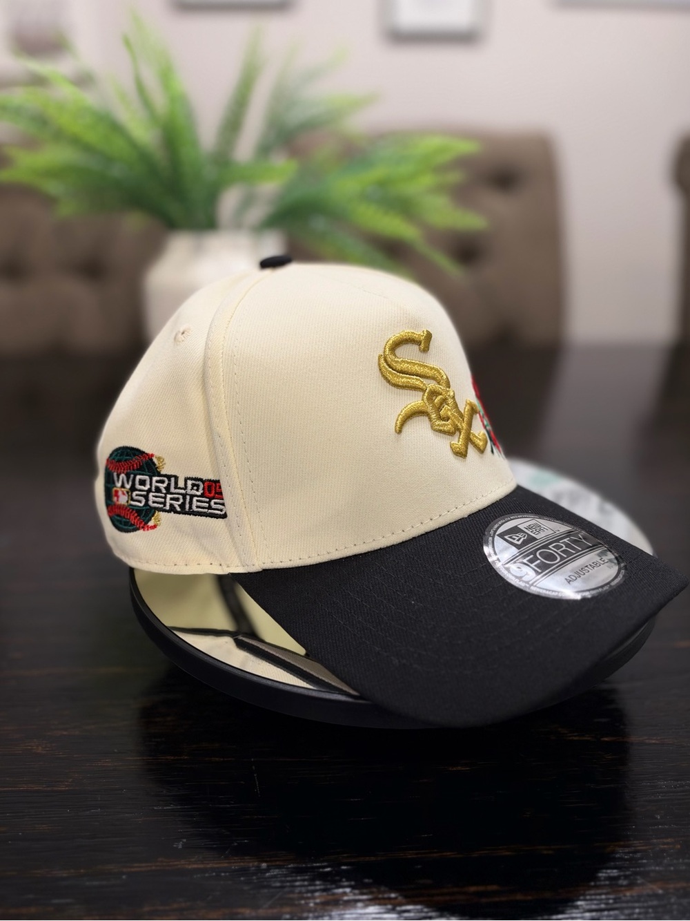 New Era Two-Tone Chicago White Sox 9FORTY Cap - Cream & Black